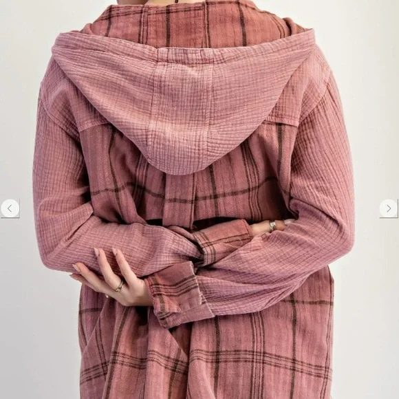 Easel Dusty Rose Plaid Button Down Shirt - Picture 4 of 6